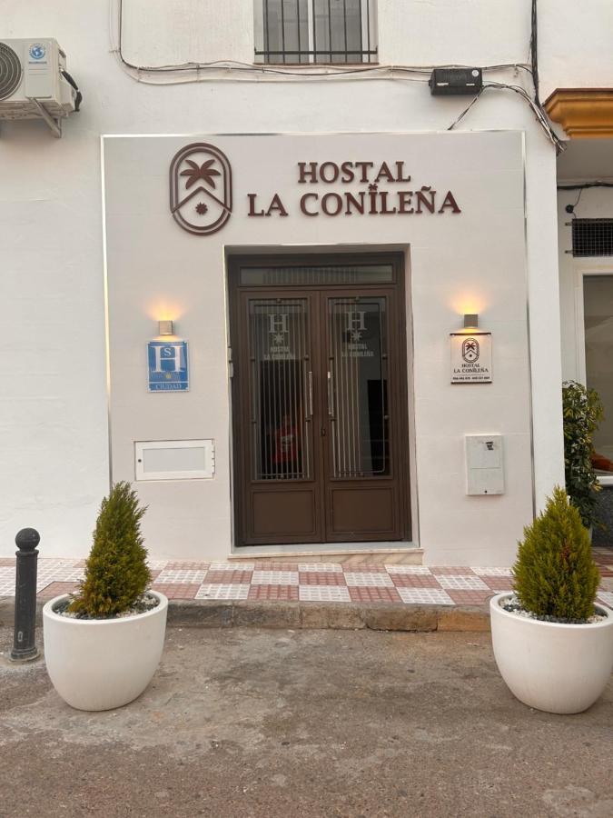 Hostal La Conileña Conil De La Frontera Exterior foto
